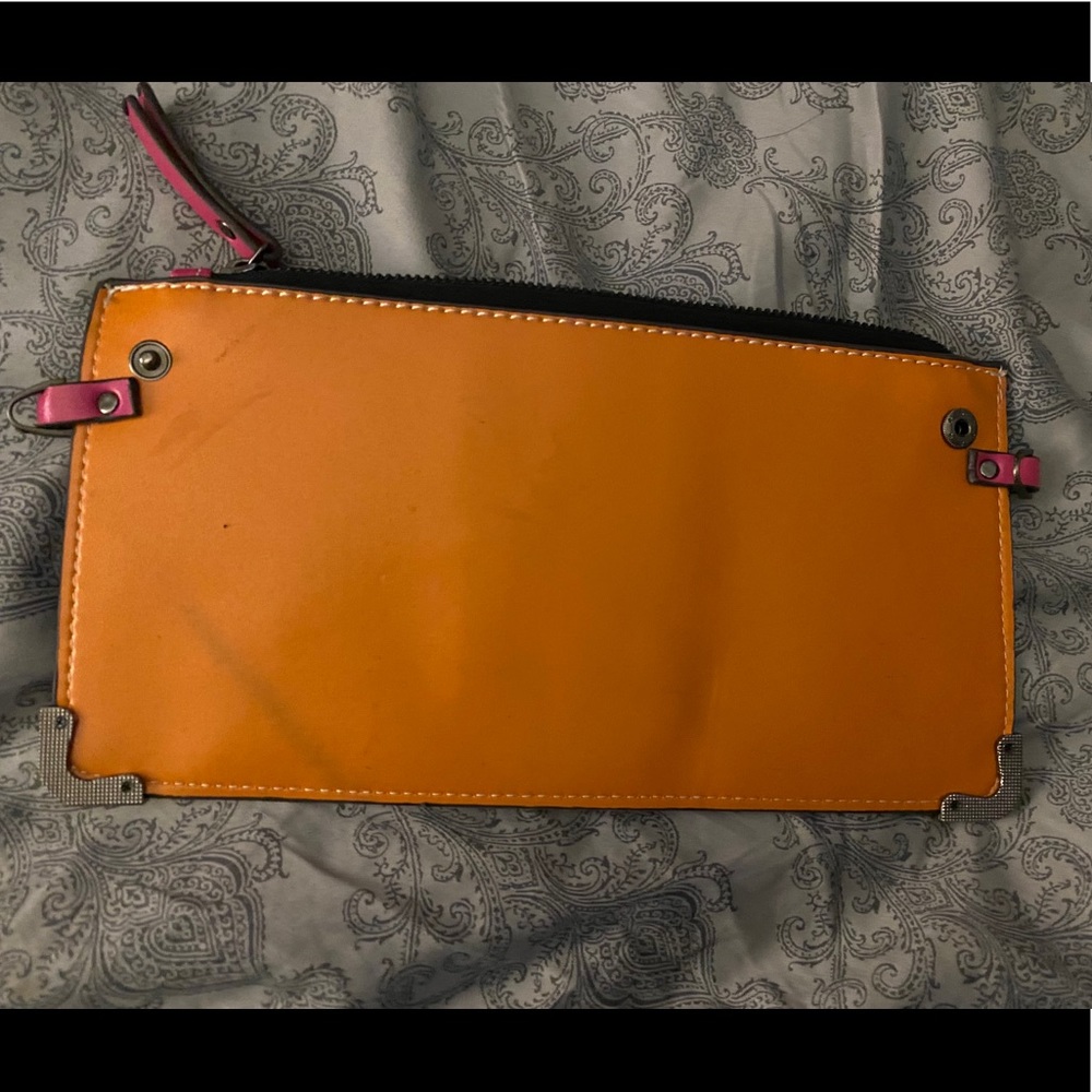 Heavy soft leather wristlet, like new condition.